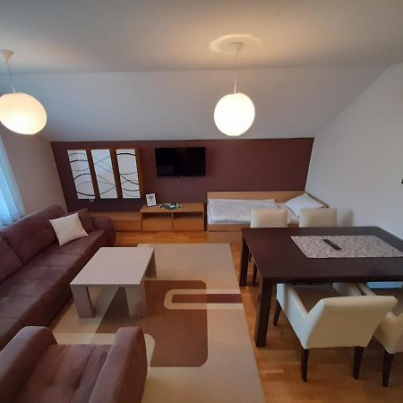 Apartmani Exit Pale Dış mekan fotoğraf