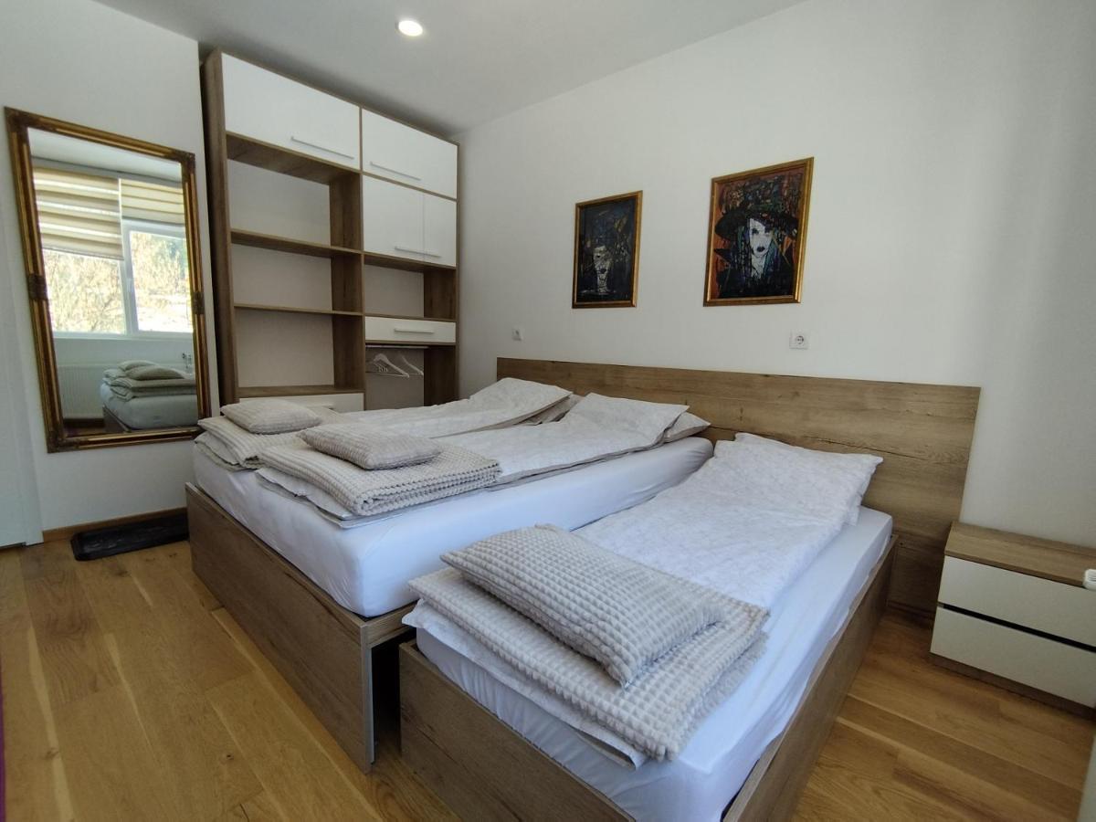 Apartmani Exit Pale Dış mekan fotoğraf
