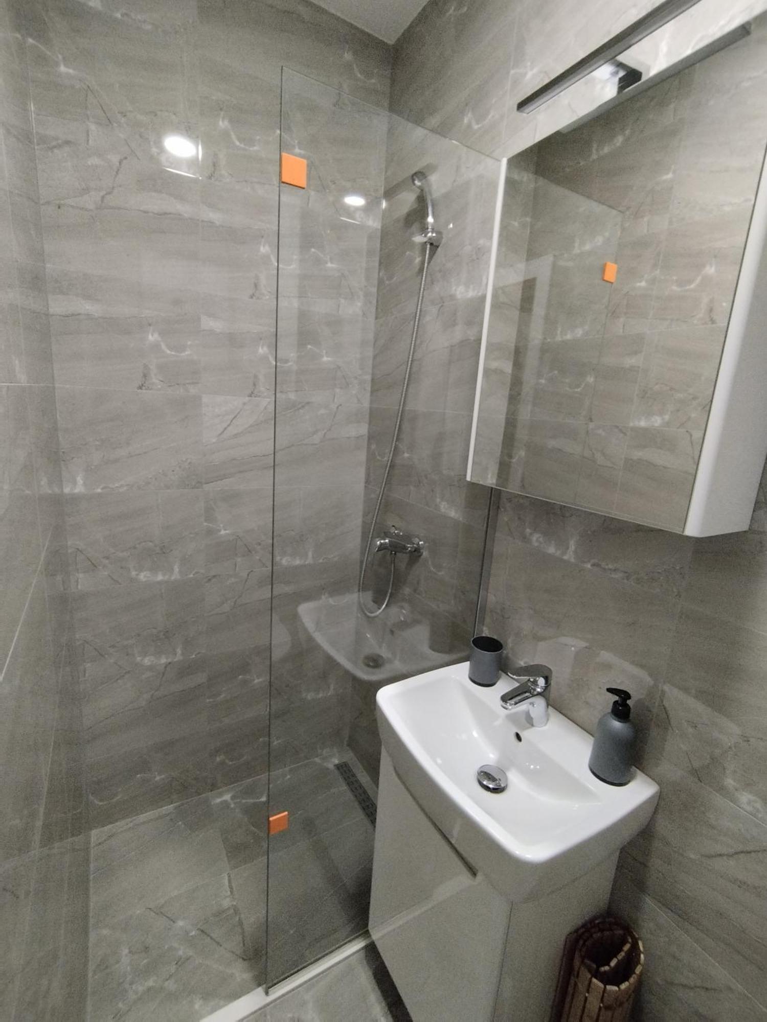 Apartmani Exit Pale Dış mekan fotoğraf