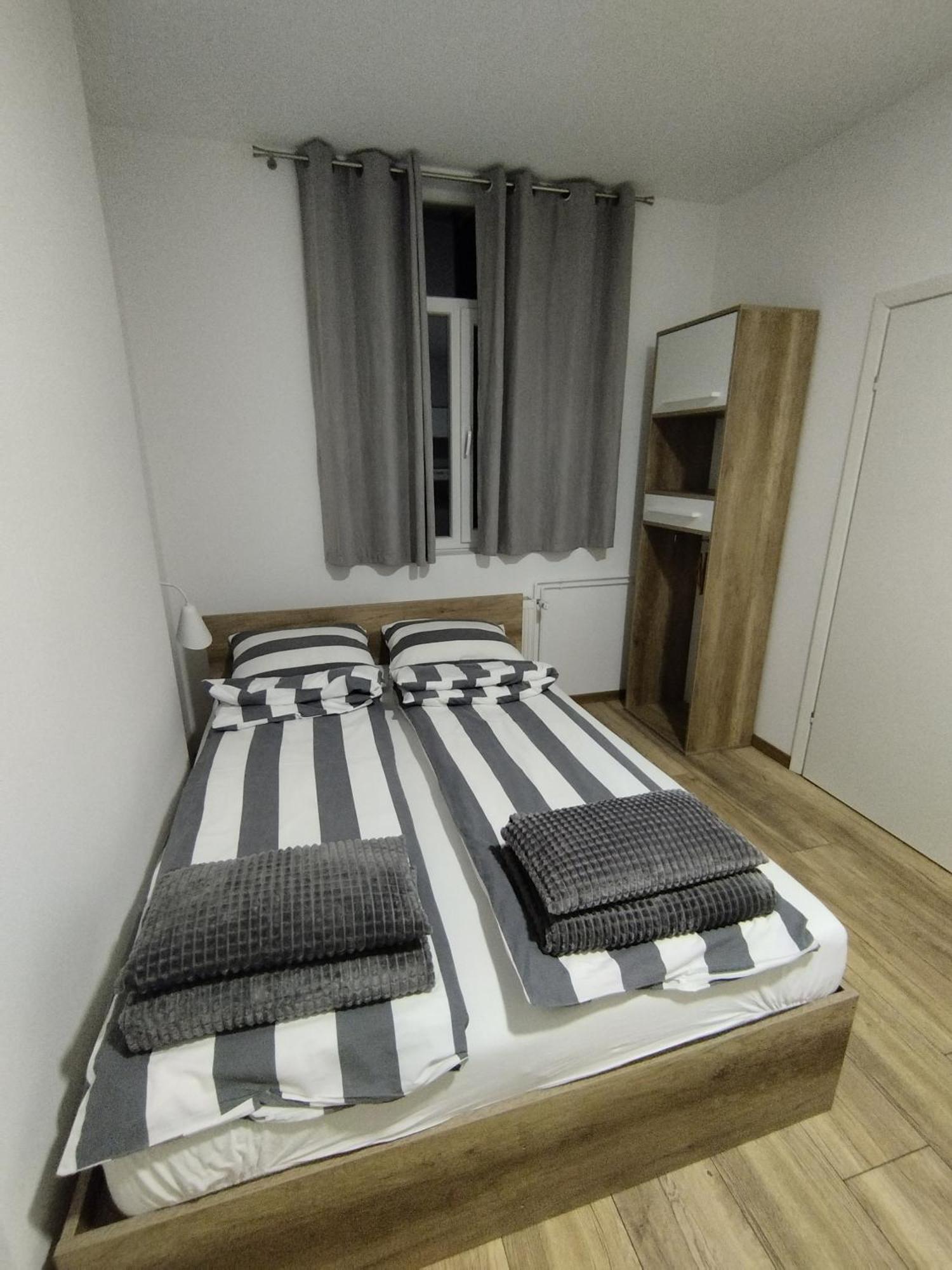 Apartmani Exit Pale Dış mekan fotoğraf