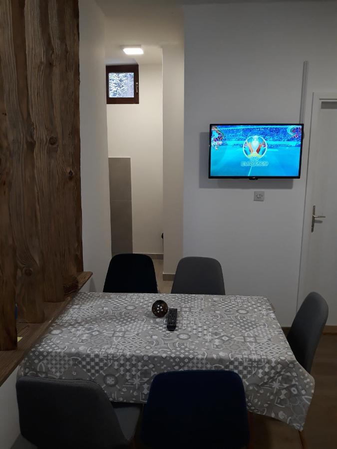 Apartmani Exit Pale Dış mekan fotoğraf
